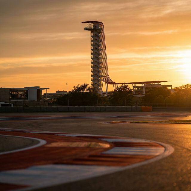 F1 Austin Transportation | COTA Black Car Service