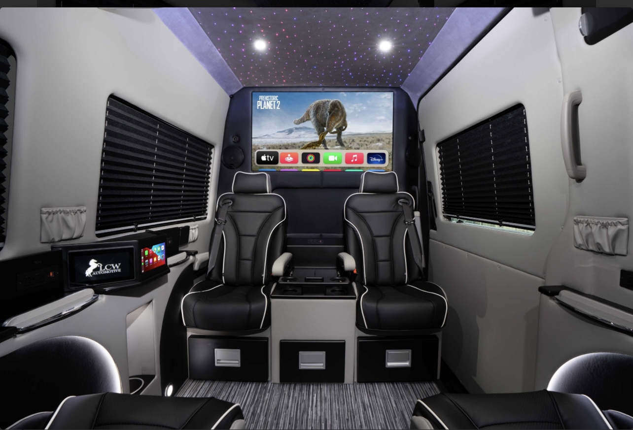 Jetliner luxury van 4