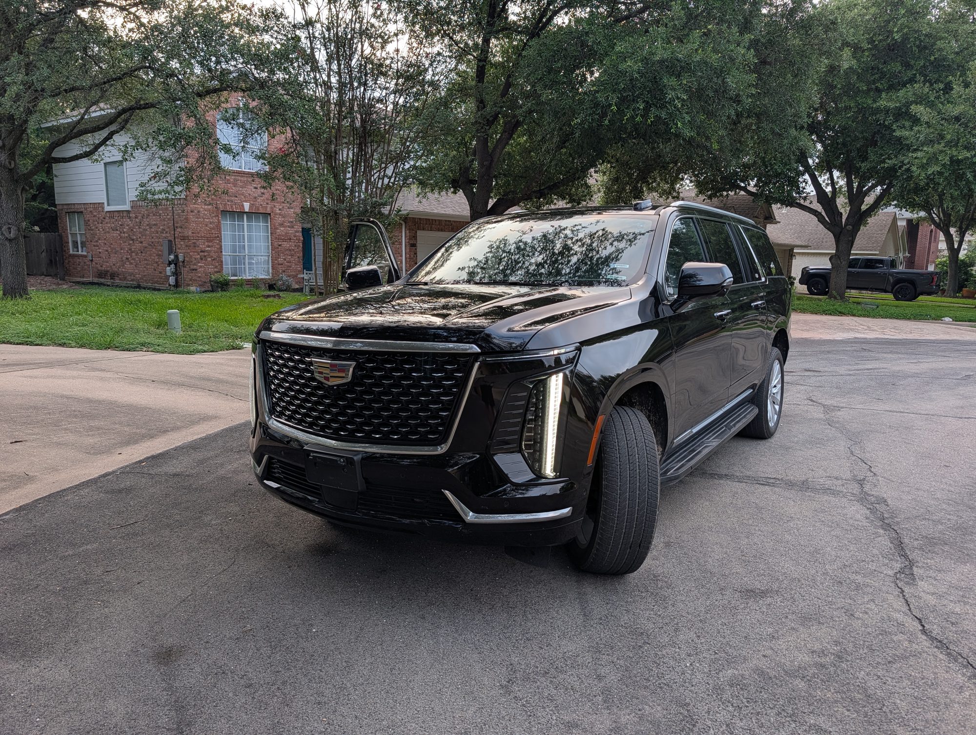 2025 Cadillac Escalade, black on black